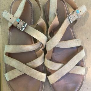 TOMS Tan Leather Sandals Women’s 9